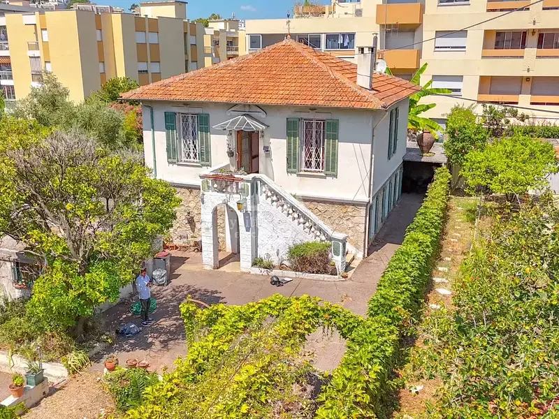 Maison, 160 m²