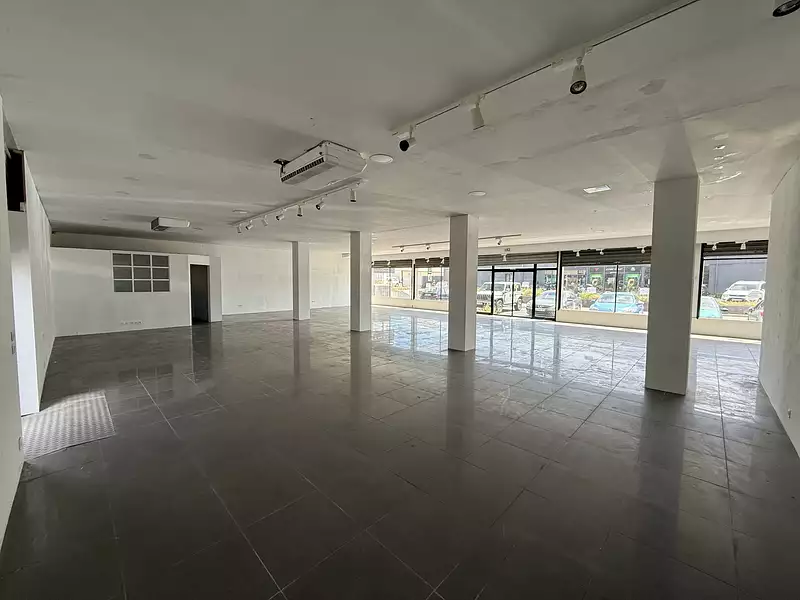 Divers, 280 m²