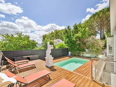 Maison, 220 m²