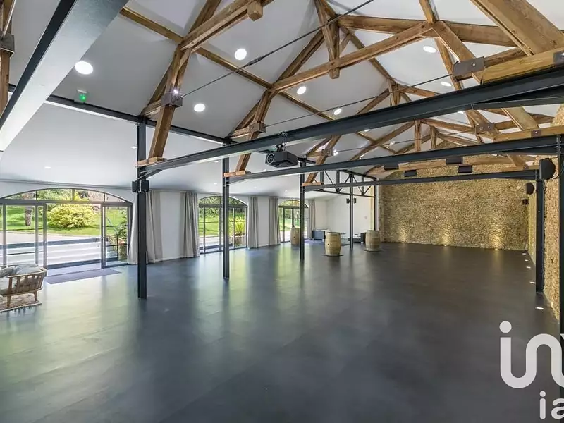 Maison, 400 m²