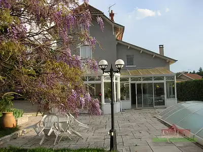 Maison, 305 m²