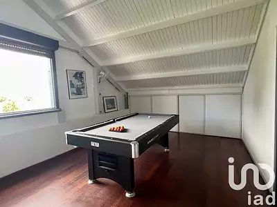 Maison, 226 m²