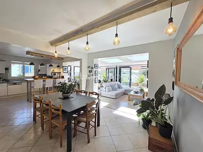 Maison, 147 m²