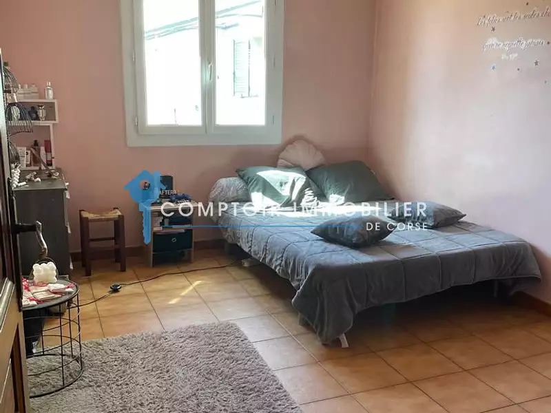 Maison, 190 m²