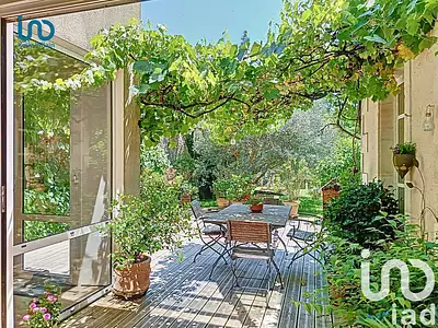 Maison, 197 m²