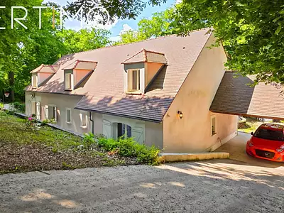 Maison, 242 m²