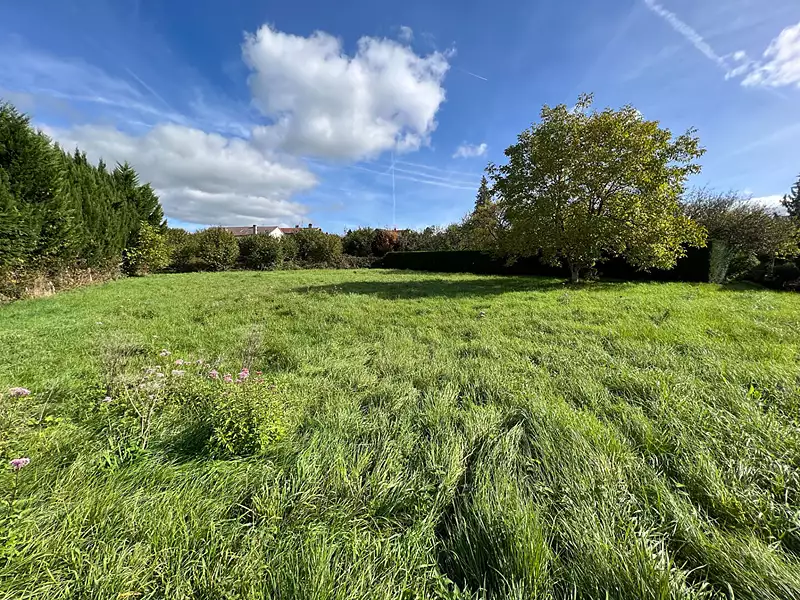 Terrain, 1 170 m²