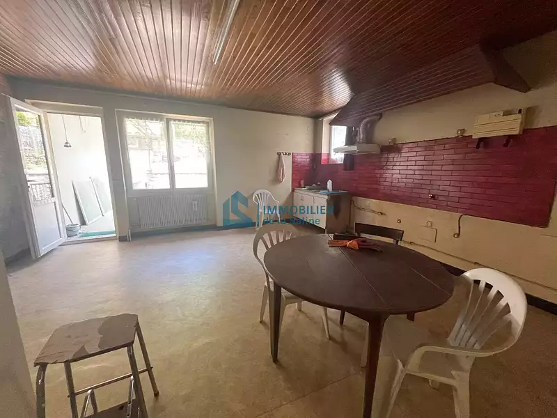 Maison, 266 m²