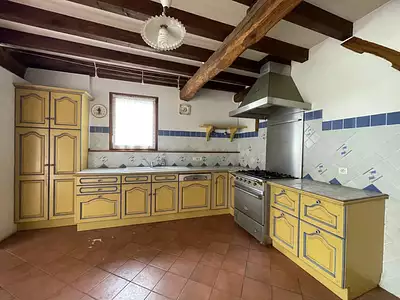Maison, 236,7 m²