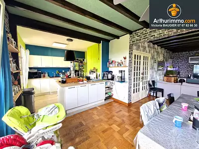Maison, 280 m²