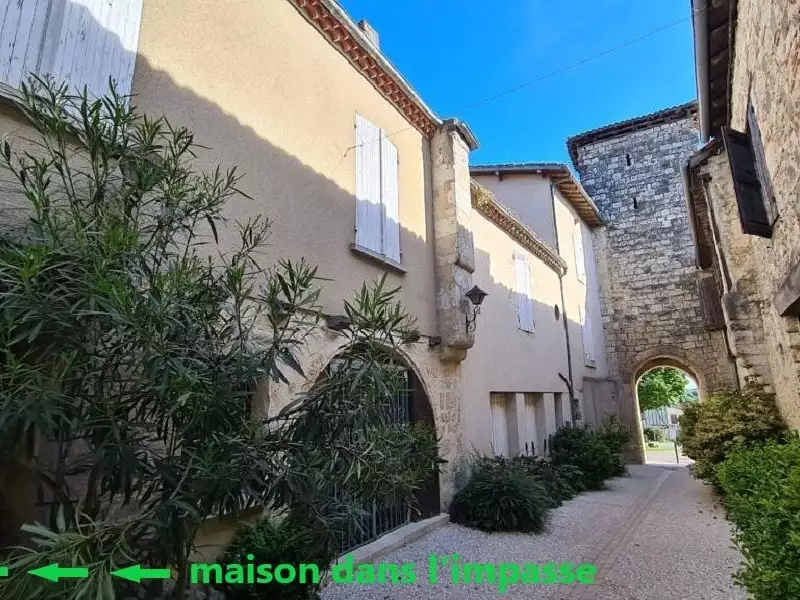 Maison, 174 m²