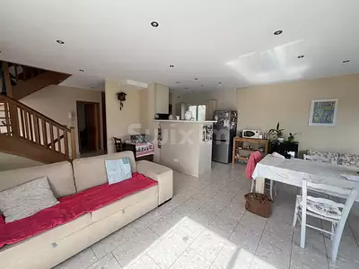 Maison, 137 m²