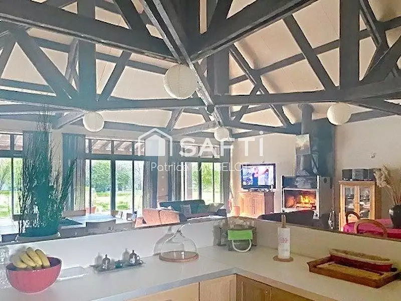 Appartement, 400 m²