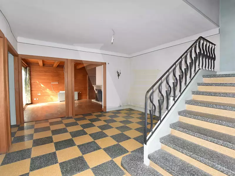 Maison, 320,16 m²