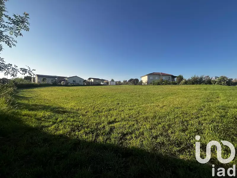 Terrain, 1 500 m²