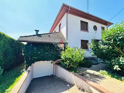 Maison, 215 m²