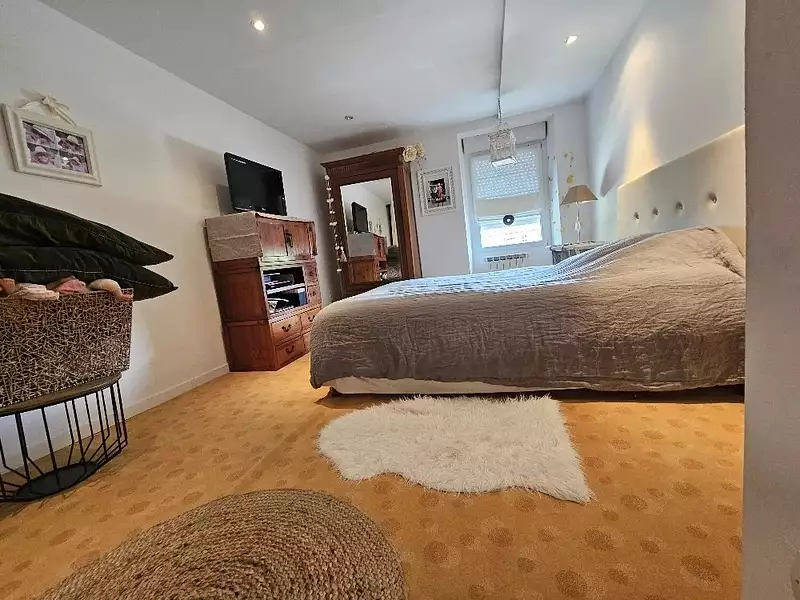 Maison, 187 m²