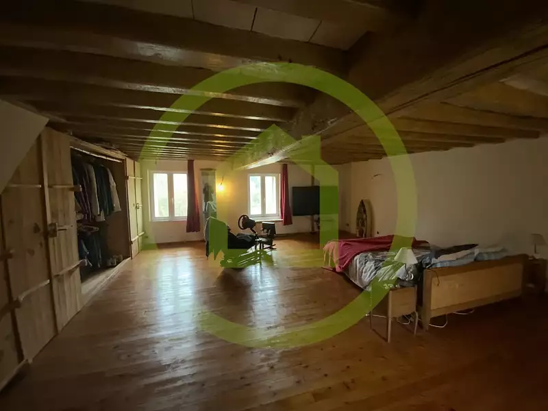 Maison, 174 m²