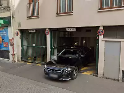 Parking, 10 m²