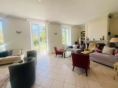 Maison, 295 m²