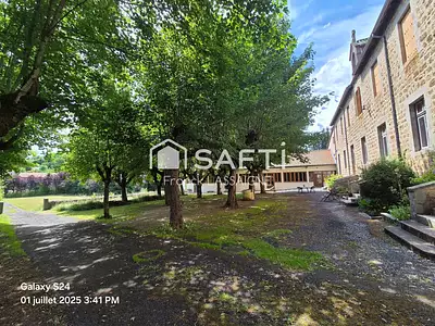 Maison, 1 616 m²