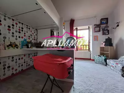 Maison, 200 m²