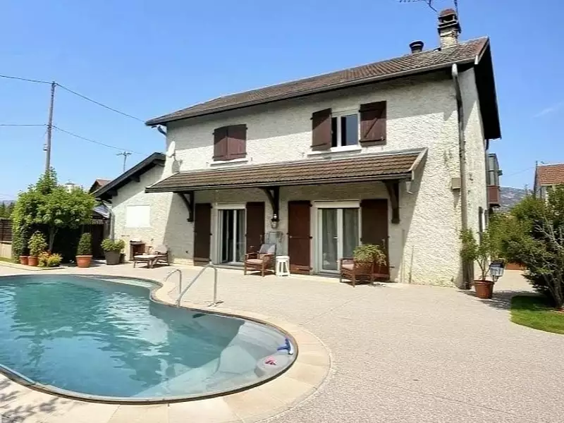 Maison, 143 m²