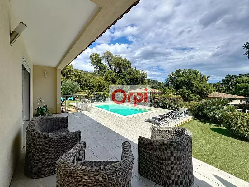 Maison, 124 m²