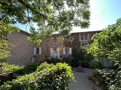 Maison, 268 m²