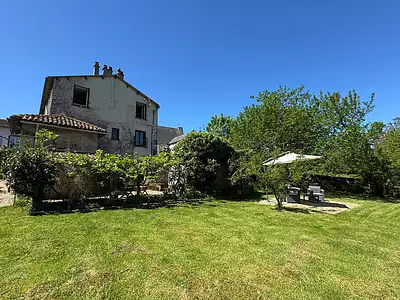 Maison, 335 m²