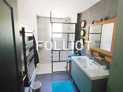 Maison, 102 m²