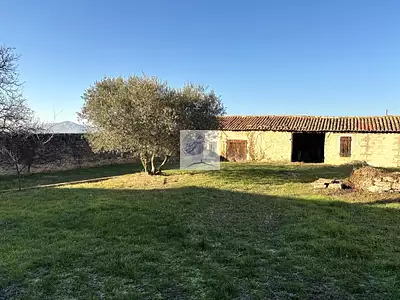 Terrain, 770 m²