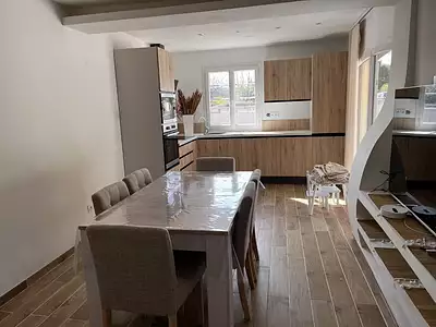 Maison, 75 m²