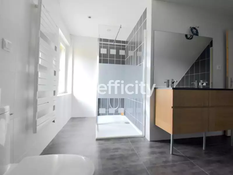 Maison, 111 m²
