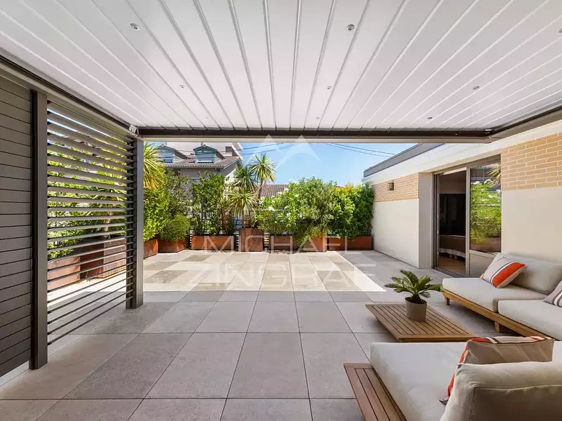 Maison, 197 m²