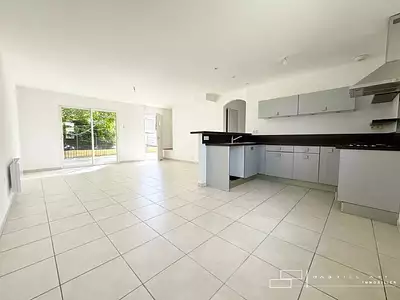 Maison, 75 m²