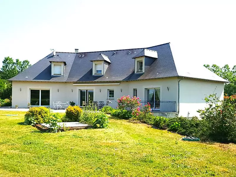 Maison, 340 m²