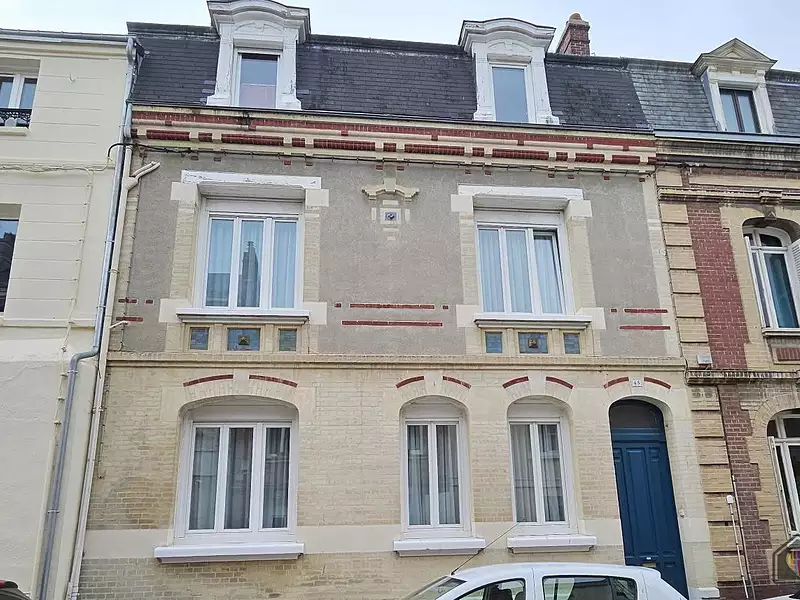 Maison, 151 m²