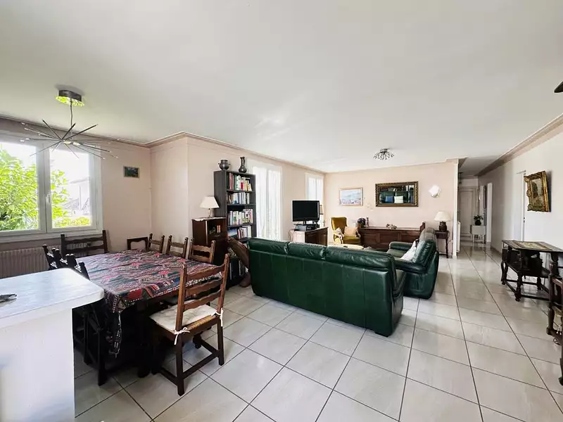 Maison, 115 m²