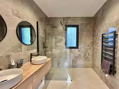 Maison, 170 m²