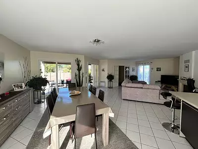 Maison, 147 m²
