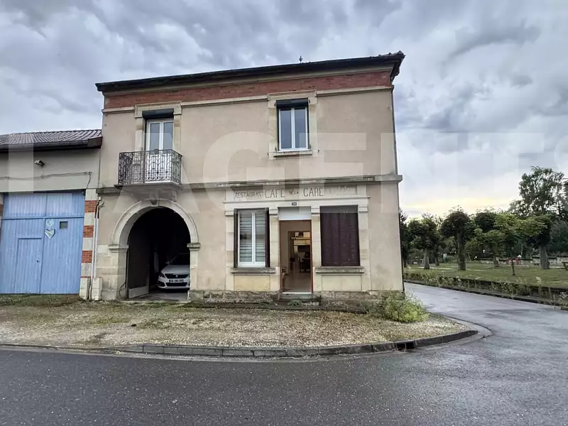 Maison, 160 m²