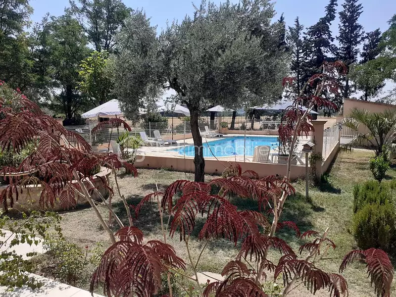 Maison, 239 m²