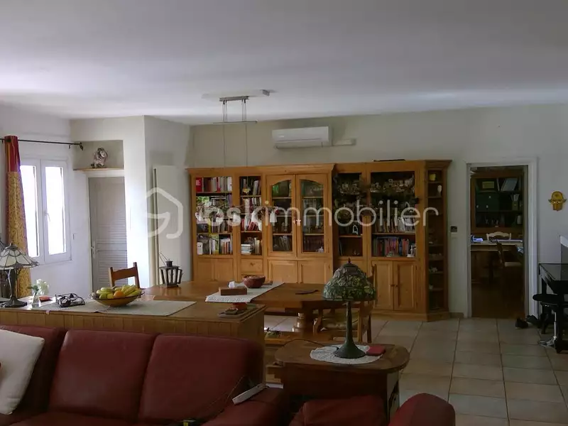 Maison, 206 m²