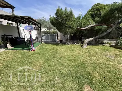 Maison, 146 m²