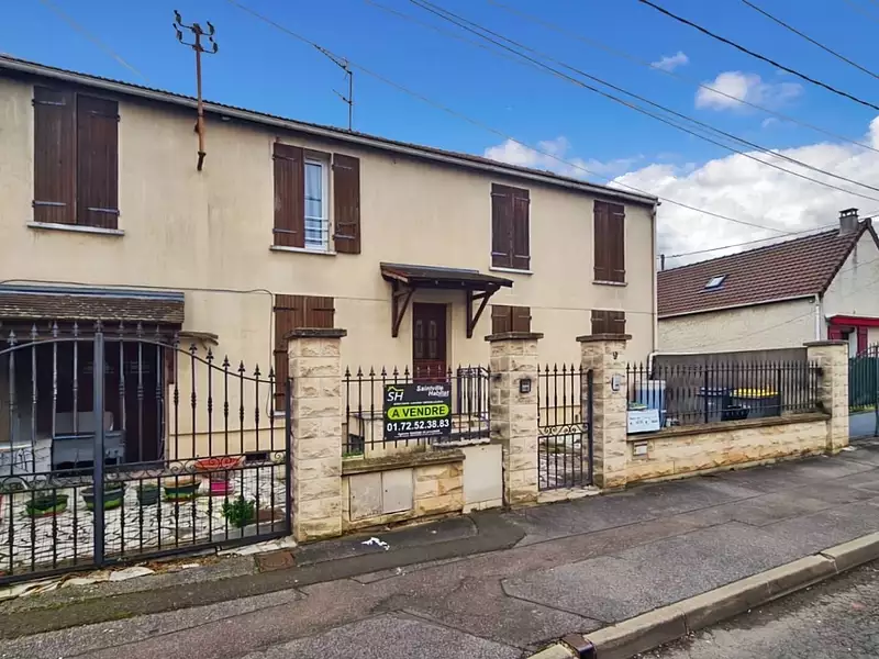 Immeuble, 160 m²