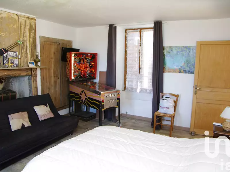 Maison, 215 m²