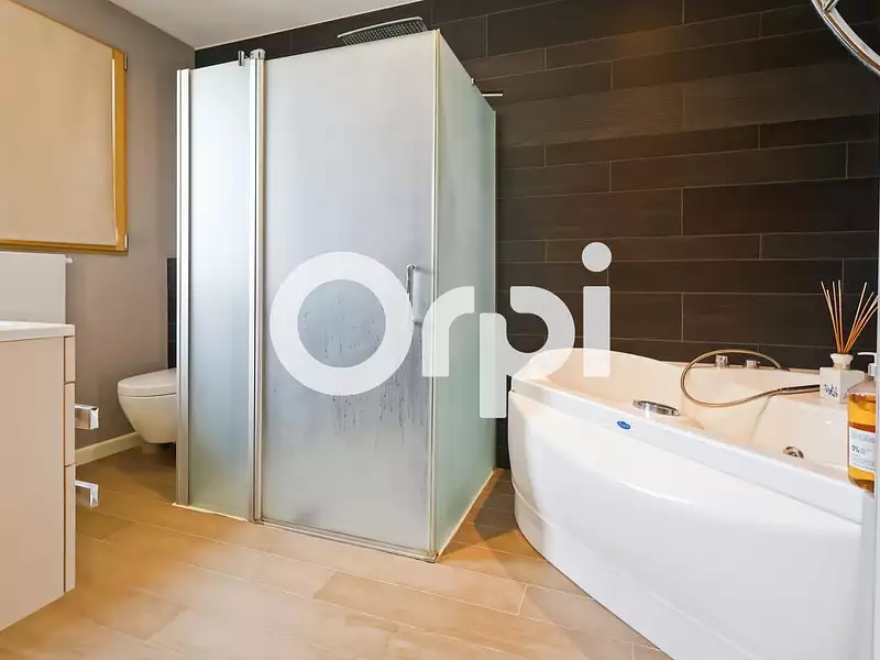Maison, 172 m²