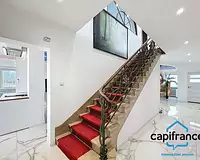 Maison, 275 m²