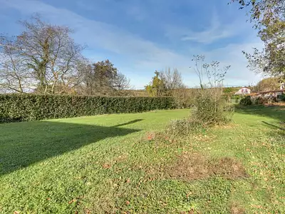 Terrain, 1 085 m²